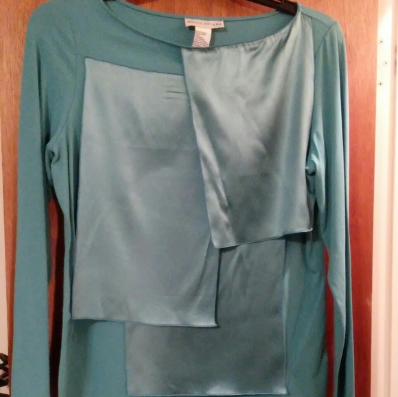 Silk Panel Top - Picture 2 of 3